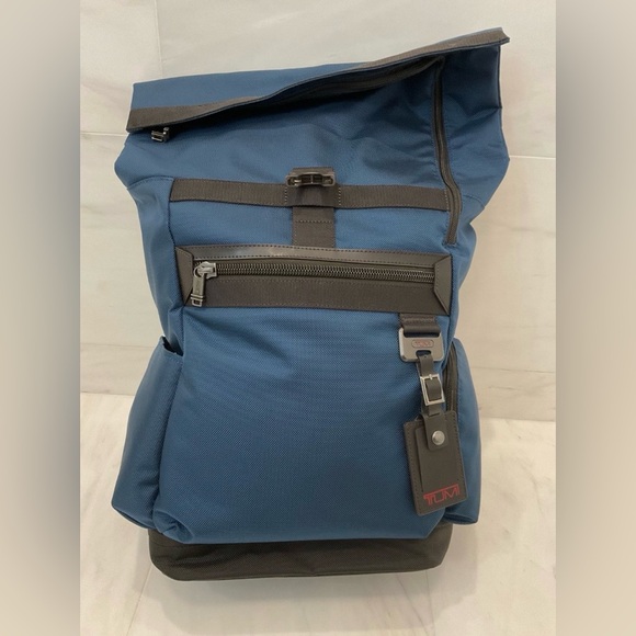 backpack bag travel supplier Carrywell (Not Made In China Airline Approved, Carry-On Underseat, Holds 15.6 or 16 Inch Laptop, Personal Item with Shoe Compartment For Men Women, Mint 30l full-grain leather Color:A20-CHOICEDDC_BZ-17 Fashion Convertible backpack Vegan registered in the U.S